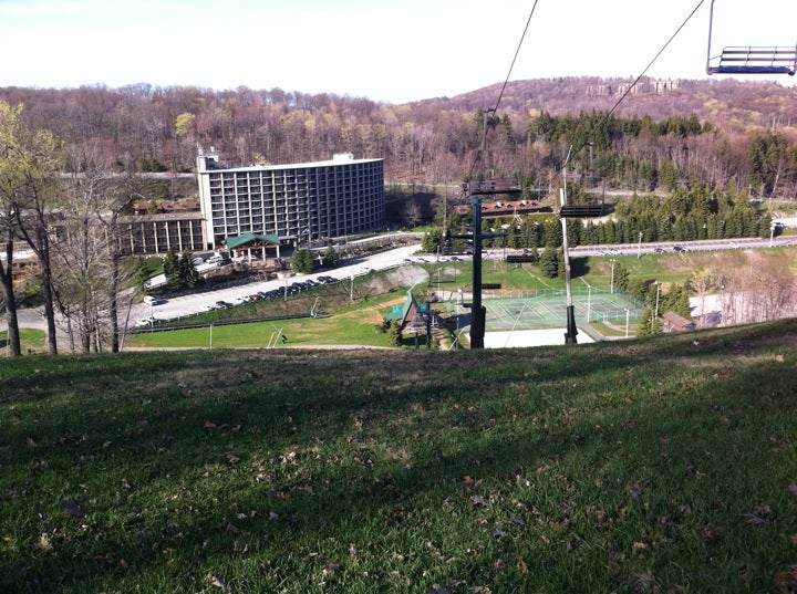 Seven Springs Mountain Resort, 777 Water Wheel Dr, Seven Springs, PA