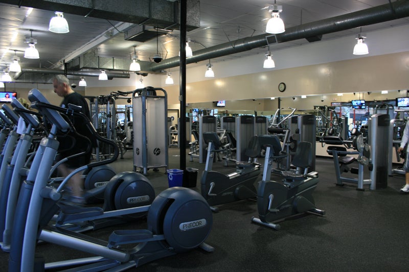 California Fitness 24/7 - Oakley, 2515 Main St, Oakley, CA, Health Clubs &  Gyms - MapQuest