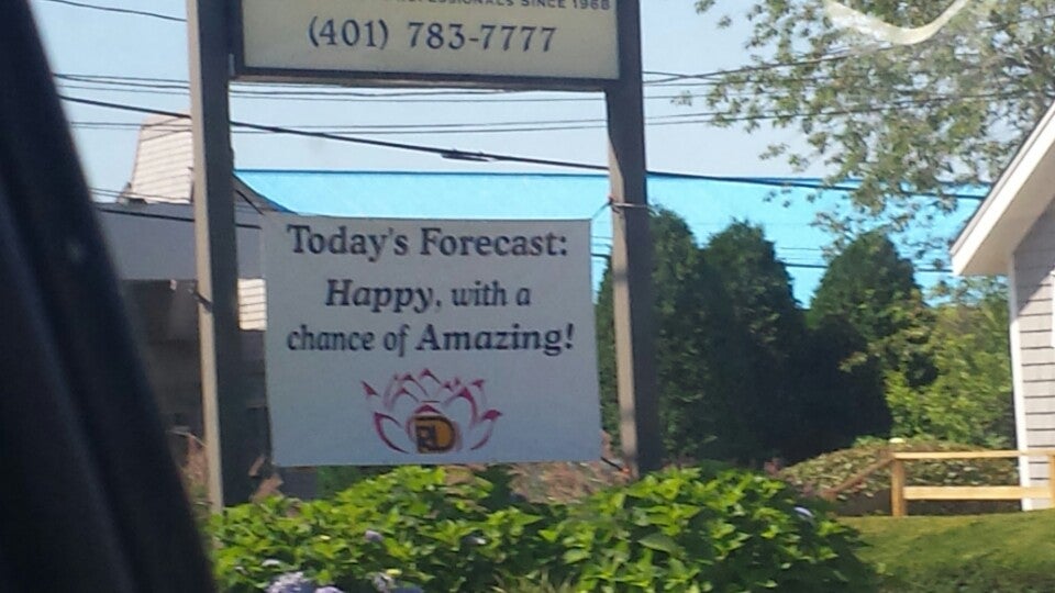 The Coffee 'n Bagel Connection, 1175 Boston Neck Rd, Narragansett, Town