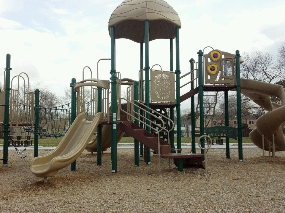 Rose Caracappa Memorial Park, Selden, NY, Parks MapQuest