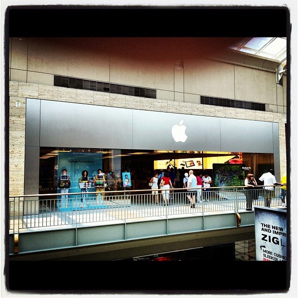AAPL Apple Mall Store US-GA-Atlanta Lenox Square 3393 Peachtree Road