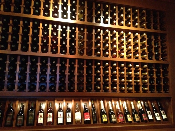 Cooper's Hawk Winery & Restaurant Naperville, 1740 Freedom Dr