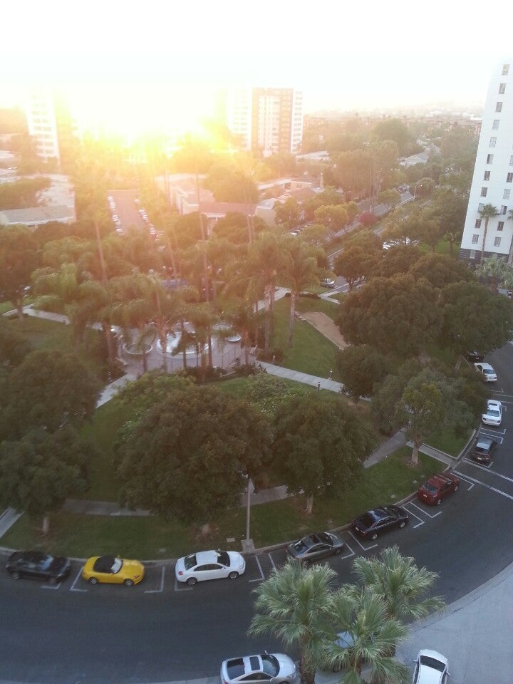 Park La Brea Cleaners, 401 S Burnside Ave, Los Angeles, CA, Dry Cleaners MapQuest