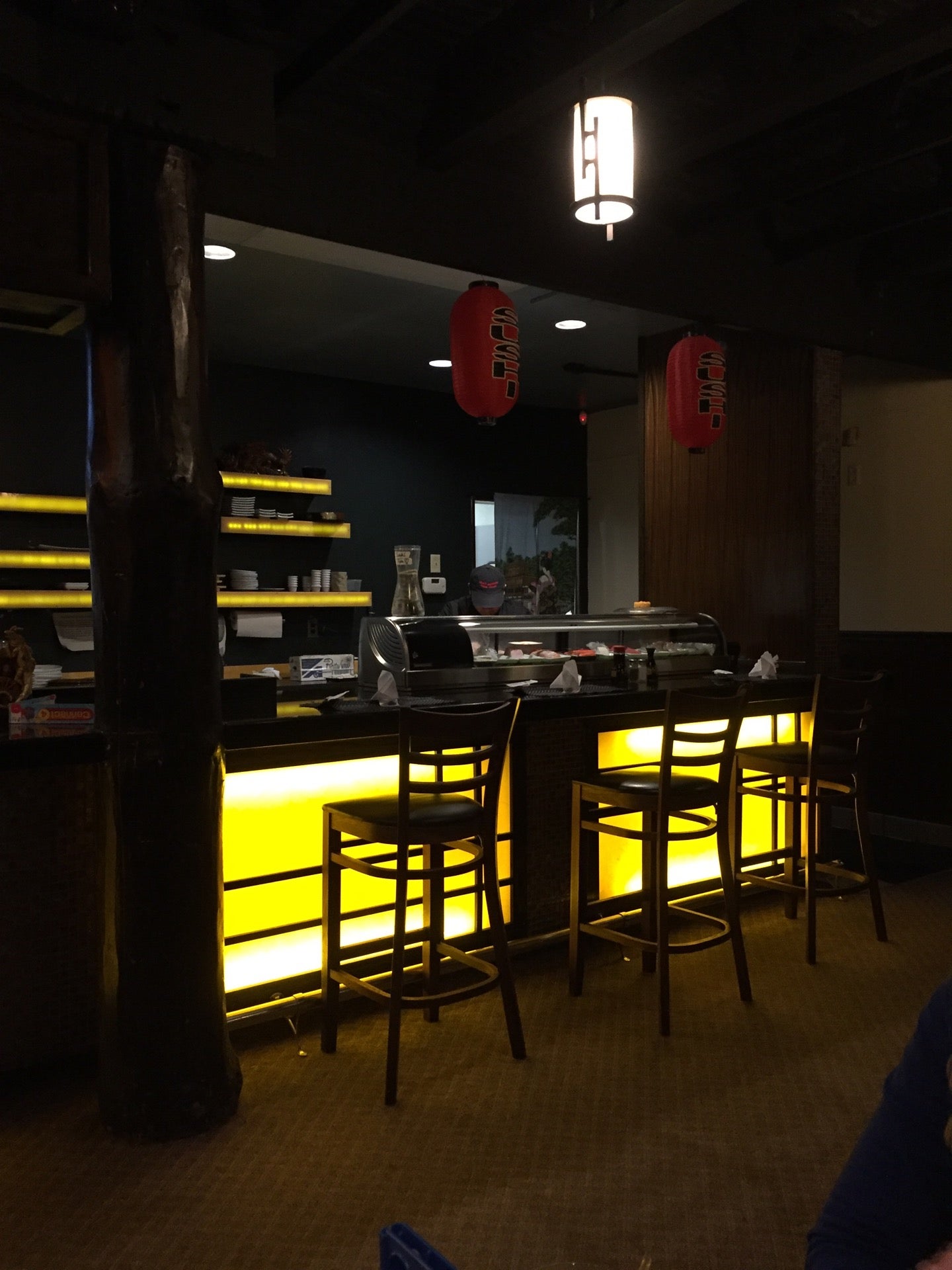 Sushi Bar  Okami Hibachi