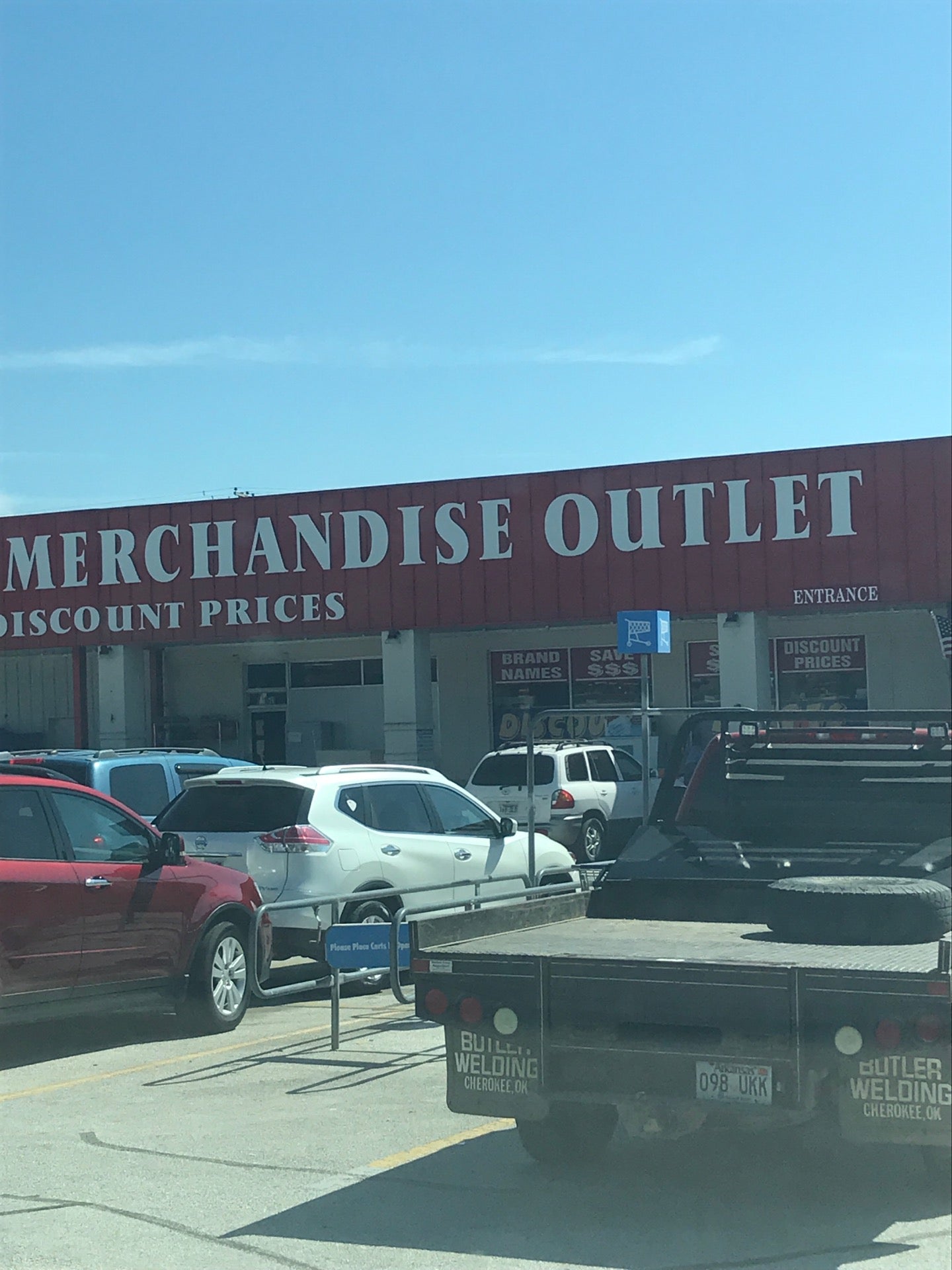 Main St Merchandise Outlet, 1507 N Main St, Harrison, AR, Vintage