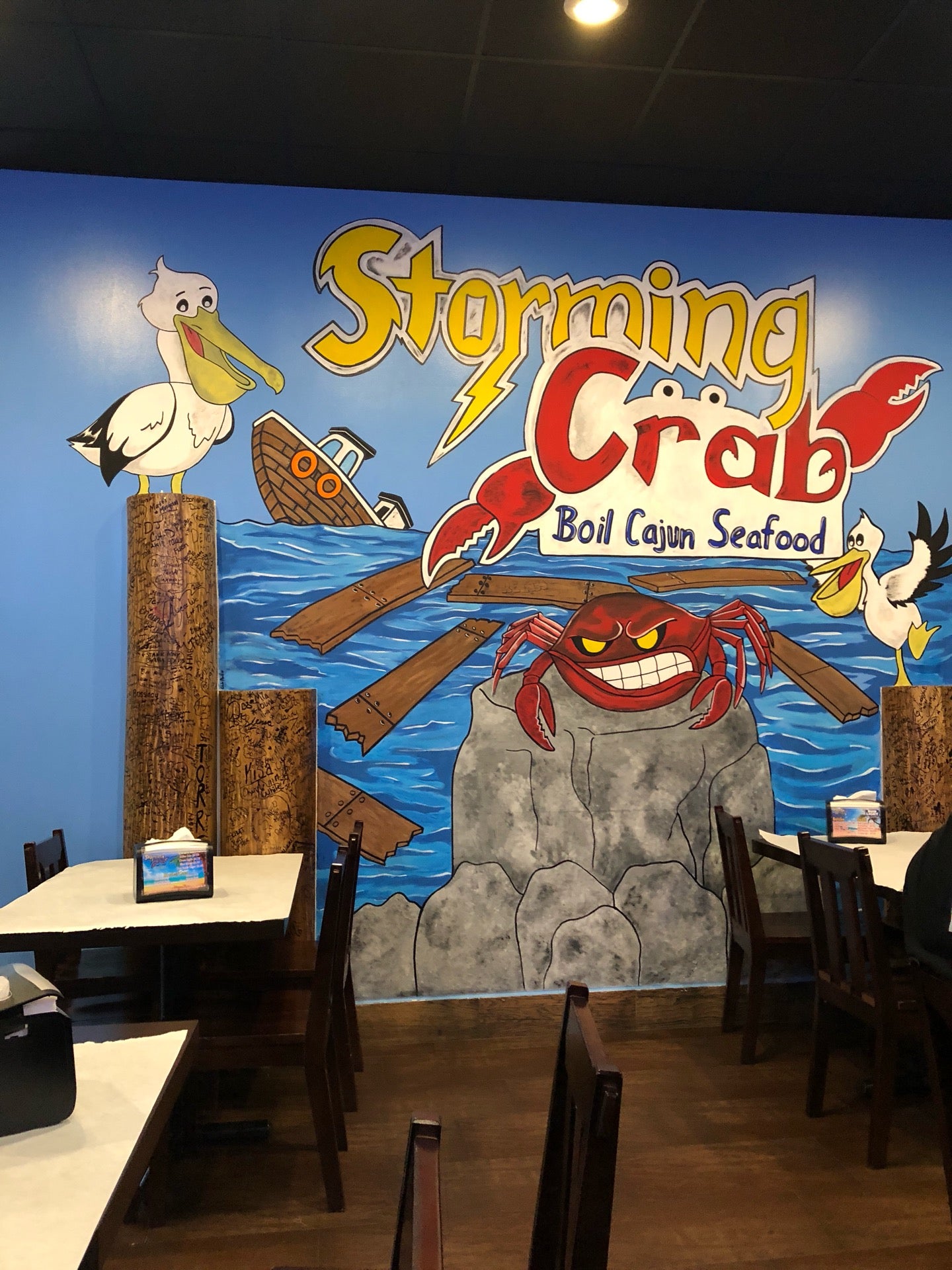 Storming Crab Boil Cajun Seafood, 2135 Lowes Dr, Clarksville, TN
