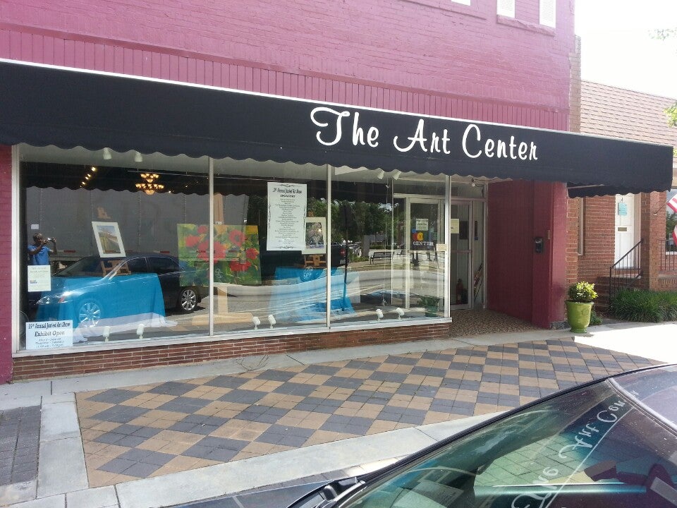 Art Center, 338 E Howell St, Hartwell, GA, Art Galleries & Dealers ...