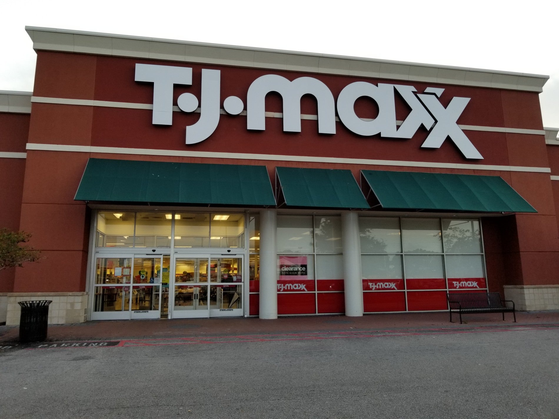 T.J.Maxx on the App Store