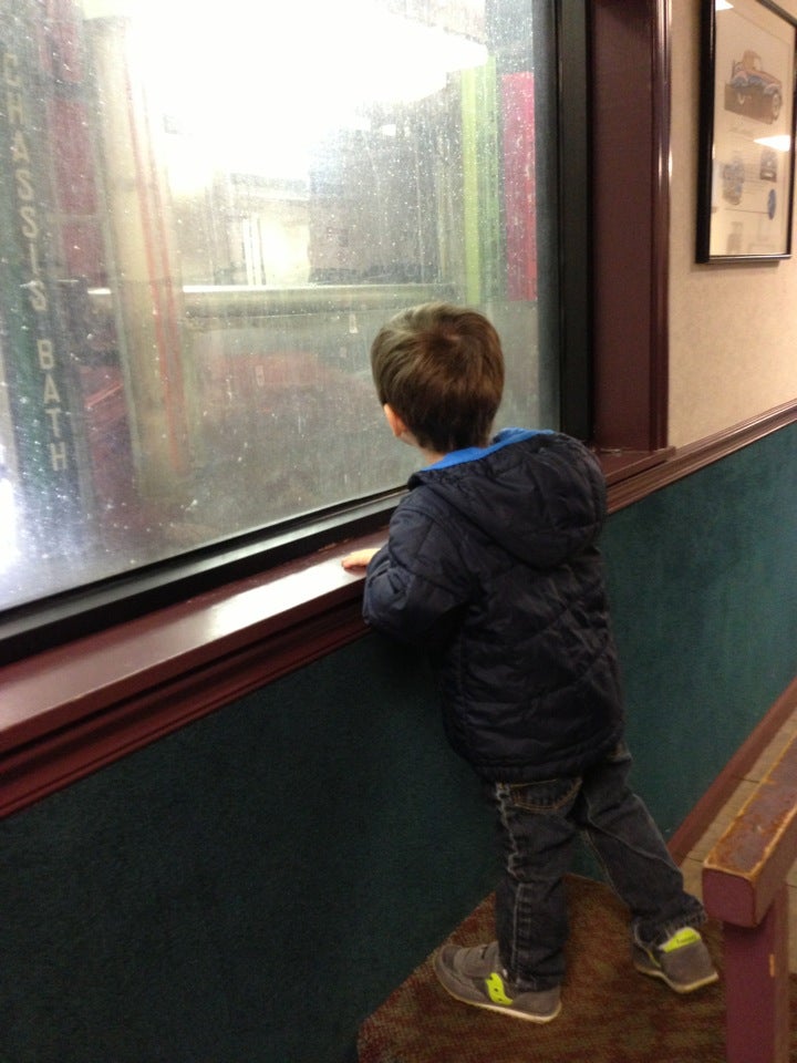 AAA Auto Wash Cincinnati Central Parkway, 3330 Central Pkwy