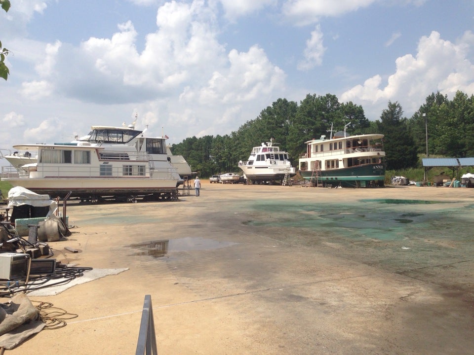 Lee Spry Marine, 89 County Road 351, Iuka, MS, Marinas MapQuest