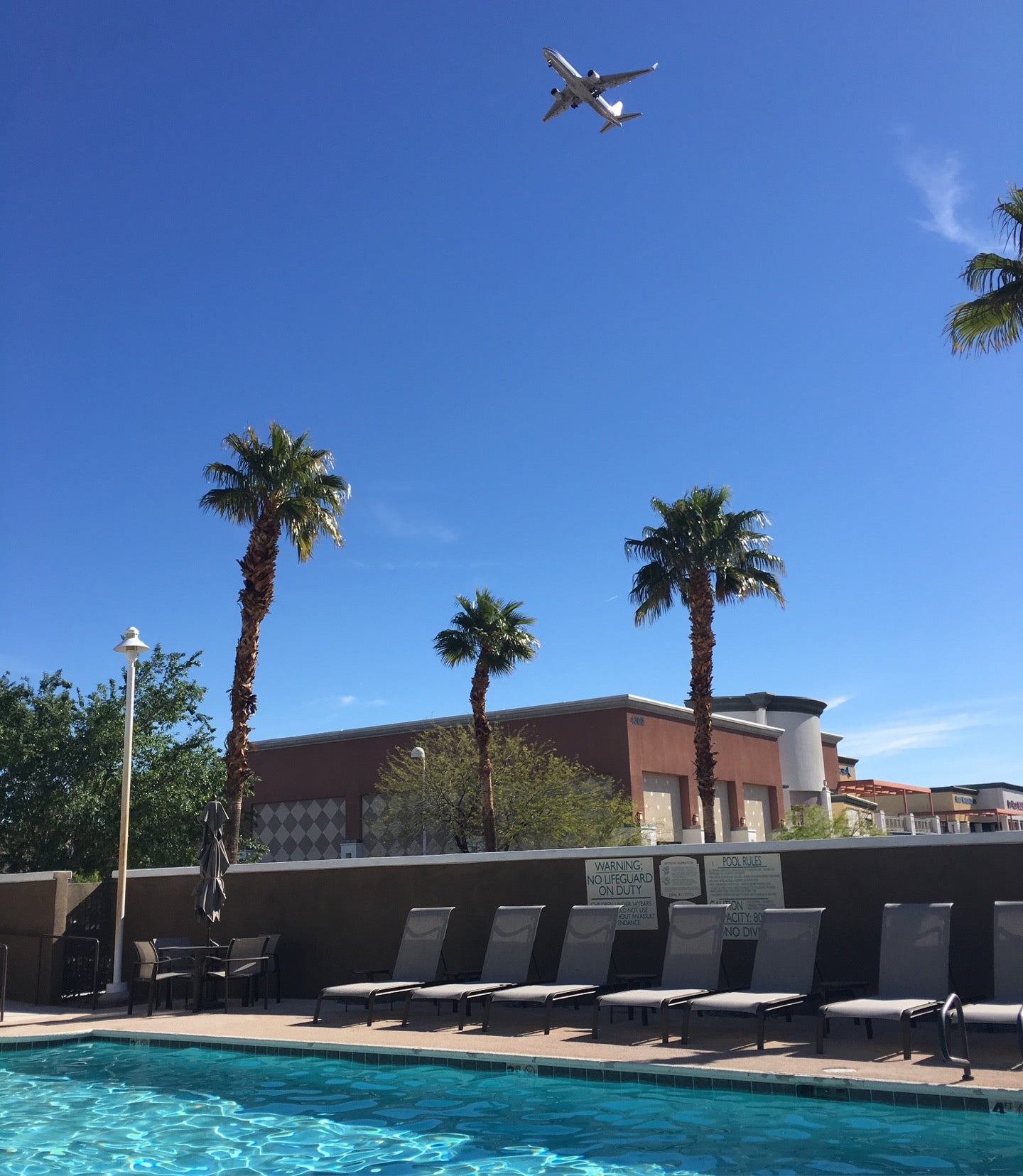 Courtyard By Marriott Las Vegas Henderson/Green Valley, 2800 N Green