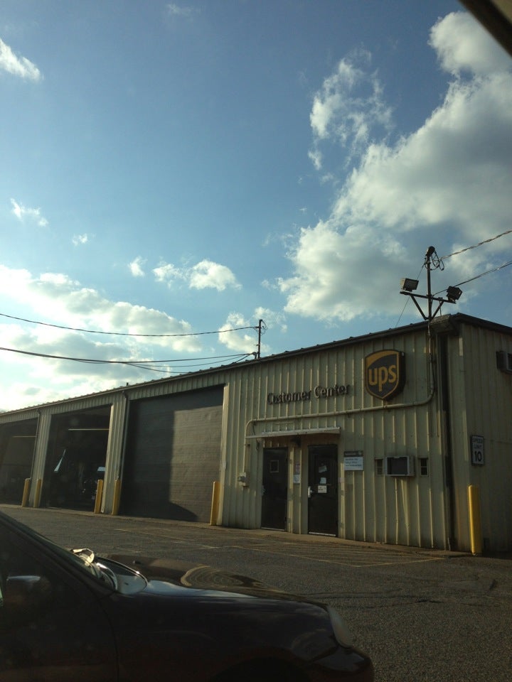 UPS Customer Center, 105 Industry Rd, Marietta, OH MapQuest