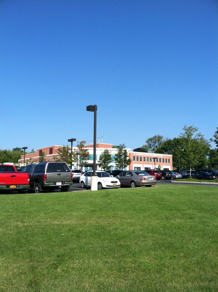 URMC Sawgrass Surgery, 180 Sawgrass Dr, Brighton, Town of, NY, Health