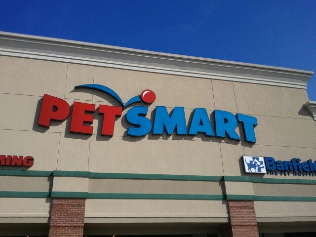 PetSmart  Pet store in Indianapolis, IN