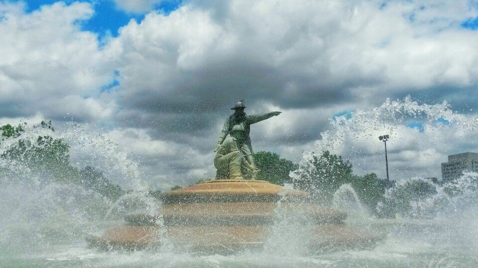Kansas City Firefighter's Fountain, Kansas City, MO MapQuest