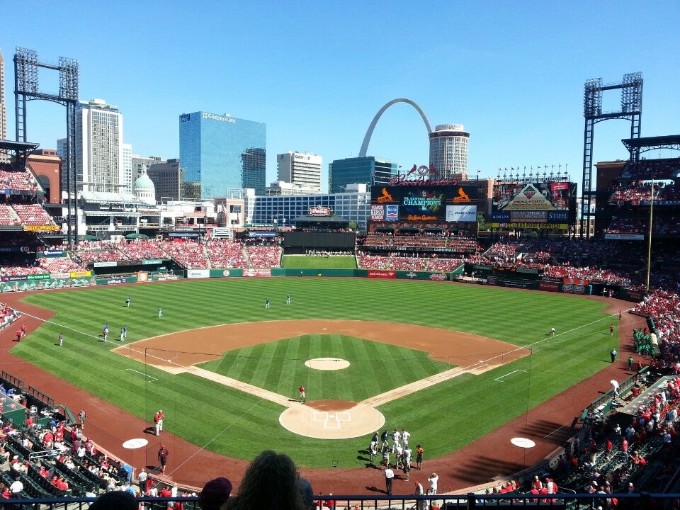 Cardinals Clubhouse Shop, 1820 Market St, St Louis, MO, Sporting Goods -  MapQuest