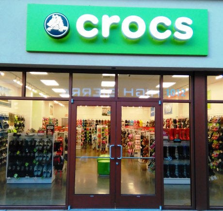 Crocs on sale fairview mall