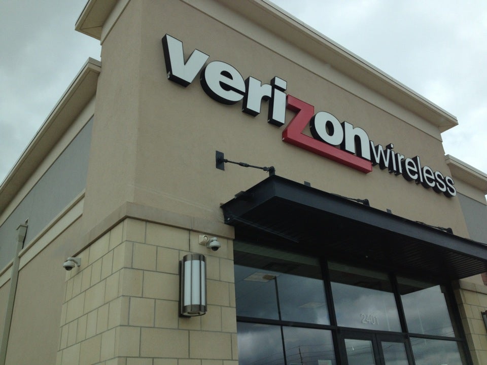 the nearest verizon near me