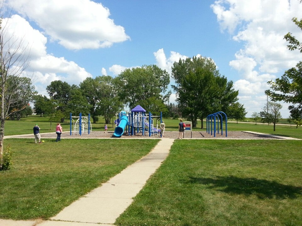 Prairie Grove Park, W 4th St, Waterloo, IA - MapQuest