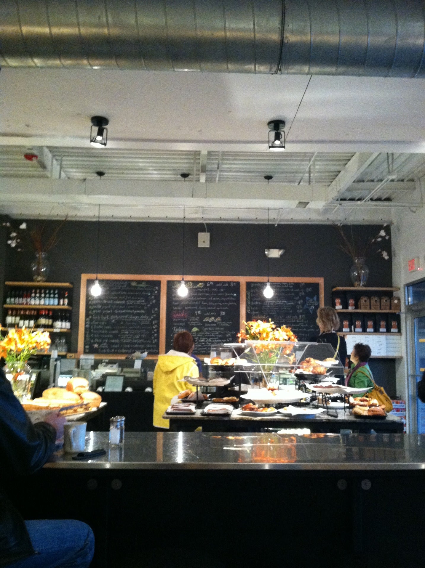 La Mie Bakery, 841 42nd St, Des Moines, IA, Bakers Cake & Pie MapQuest