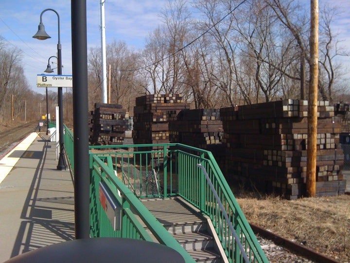 Lirr Sea Cliff Station, Sea Cliff, NY, Commuter Rail Stations MapQuest