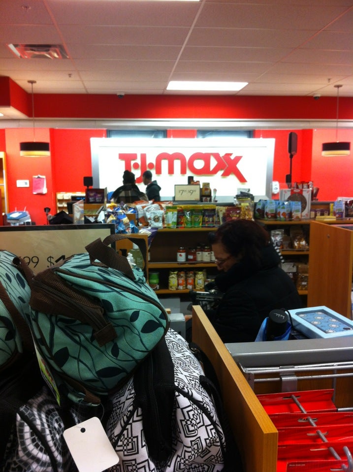 T.J. Maxx, 14 Wall Street, Entrance on Nassau St between Pine St and Wall  St, New York, NY, Department Stores - MapQuest