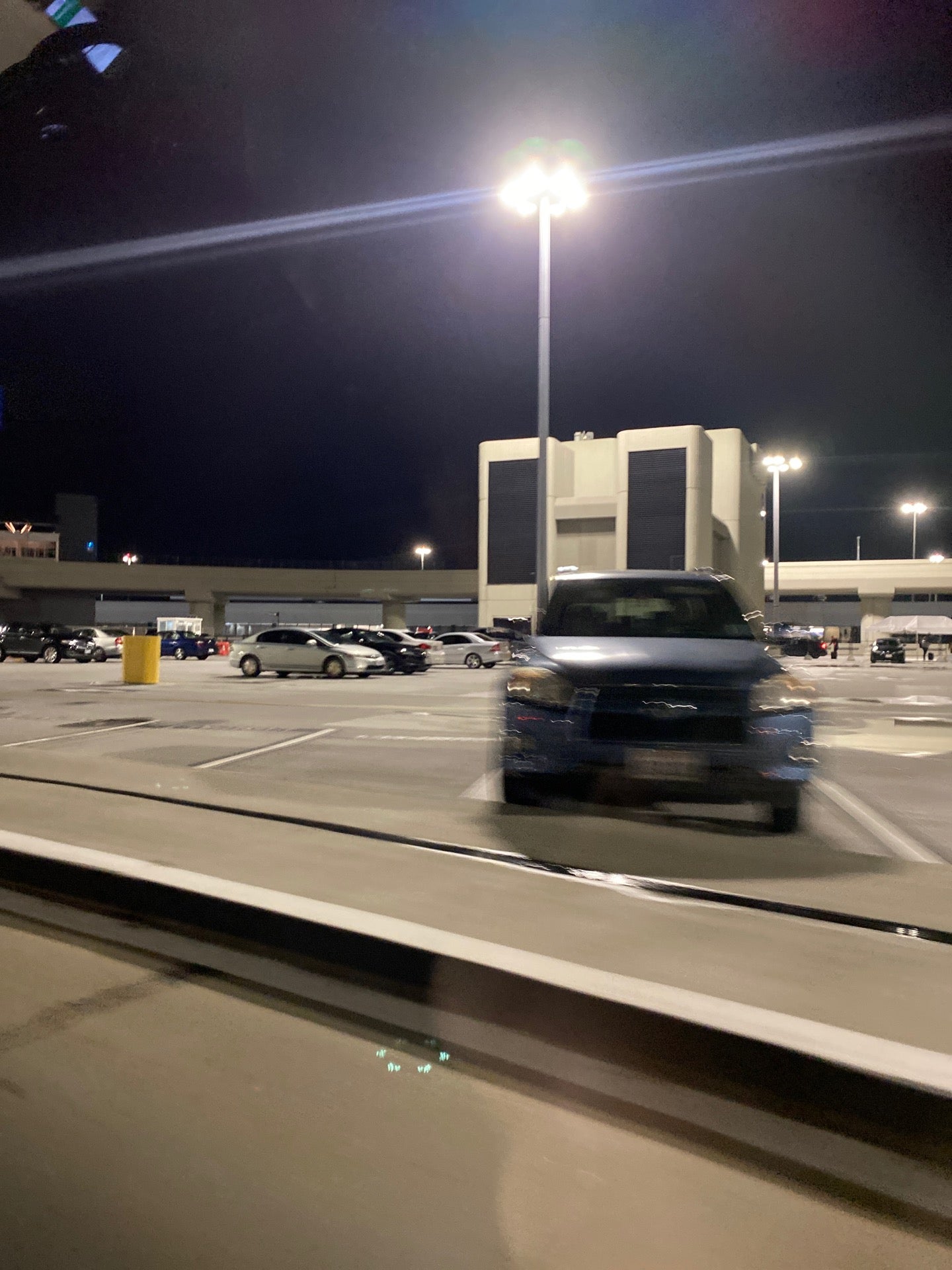 Domestic Parking Garage D Short Term/Hourly Parking, Terminal 2, San Francisco, CA, Parking