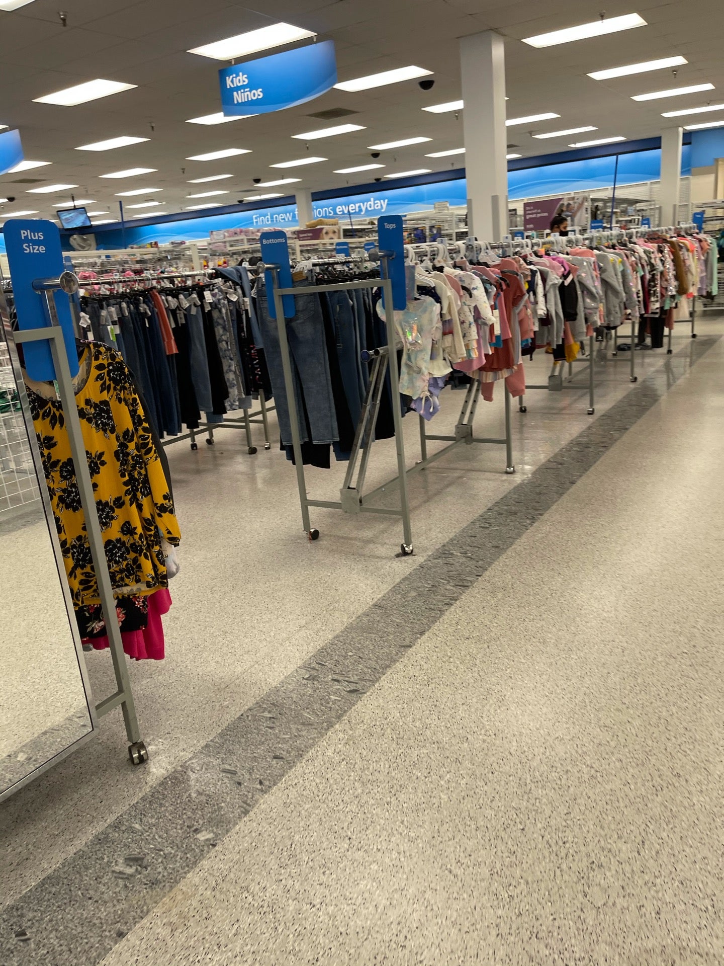 ROSS DRESS FOR LESS - 38 Photos & 29 Reviews - 7601 Westheimer Rd