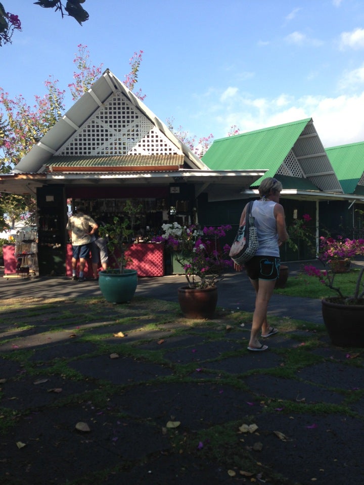Alii Gardens Marketplace Kailua Kona Hi Fasci Garden