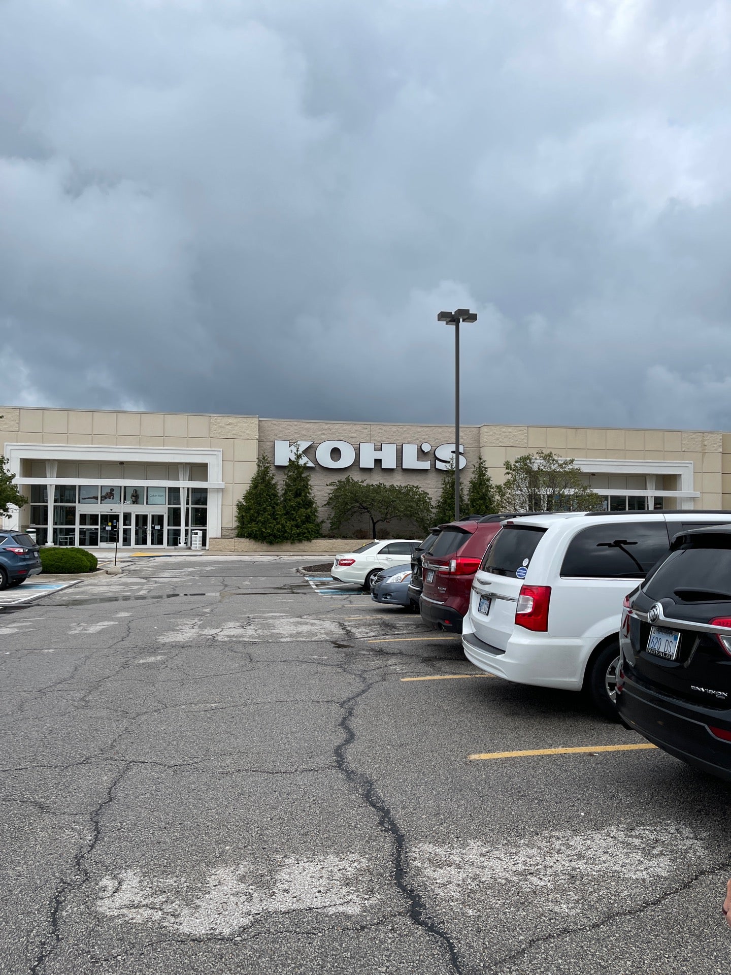 Kohl's, 16250 W 135th St, Olathe, KS, Department Stores - MapQuest