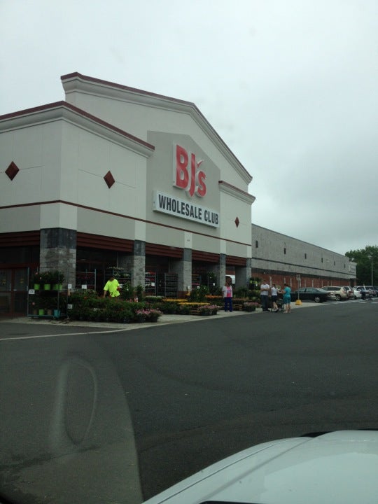 BJ's Wholesale Club, 616 N West End Blvd, Richland Twp, PA, Department