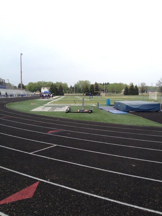 Kettle Moraine High School, 349 N Oak Crest Dr, Wales, WI, Schools MapQuest