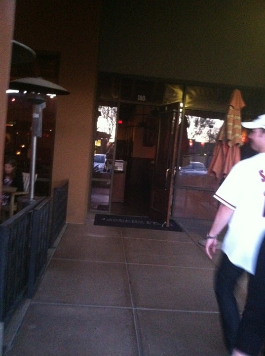 Jaspers Peak Bistro Bar & Grille, 20511 N Hayden Rd, Ste 100