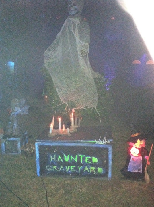 Chris Birkett's Haunted Graveyard, 8414 E Valley Vista Dr, Scottsdale