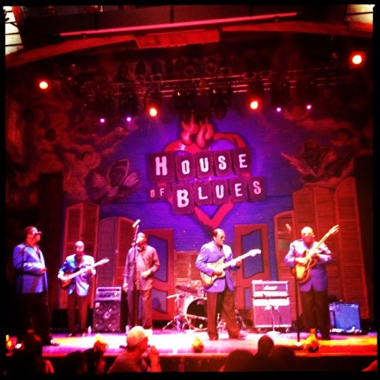 house-of-blues-restaurant-bar-225-decatur-st-new-orleans-la