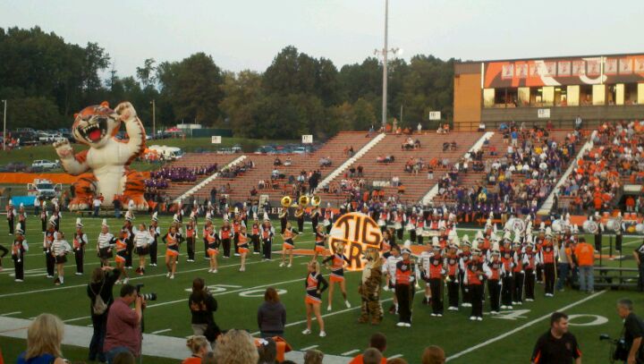 We're indoors today, but had to show off Paul Brown Tiger Stadium one time  🔥