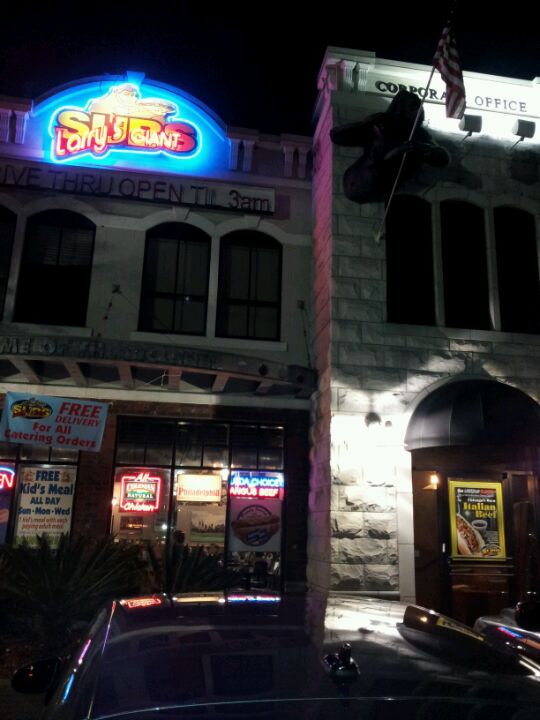 Larry's Giant Subs, 4479 Deerwood Lake Pkwy, Jacksonville, FL