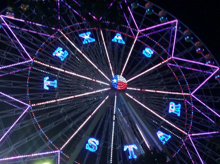 Texas Star Ferris Wheel, The Midway, Dallas, TX, Amusement Parks - MapQuest