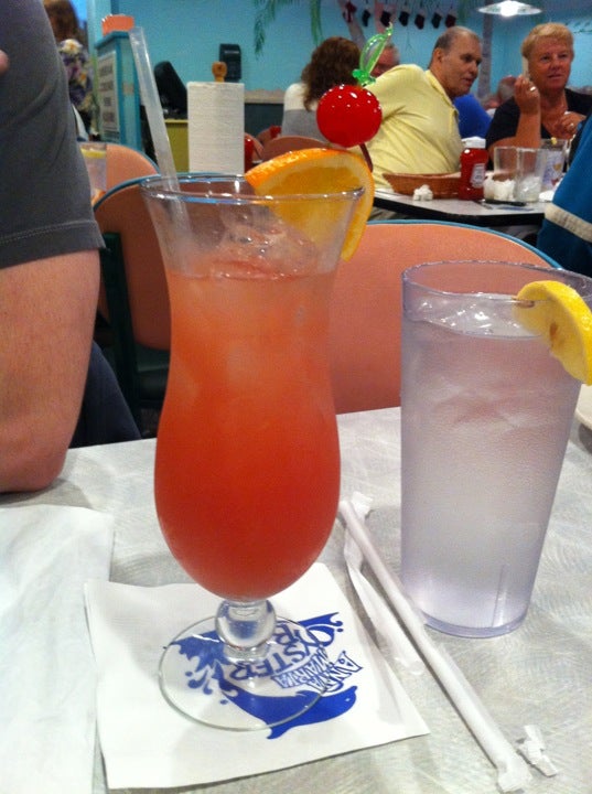 Anna Maria Oyster Bar Ellenton, 1525 51st Ave E, Ellenton, FL, Oyster