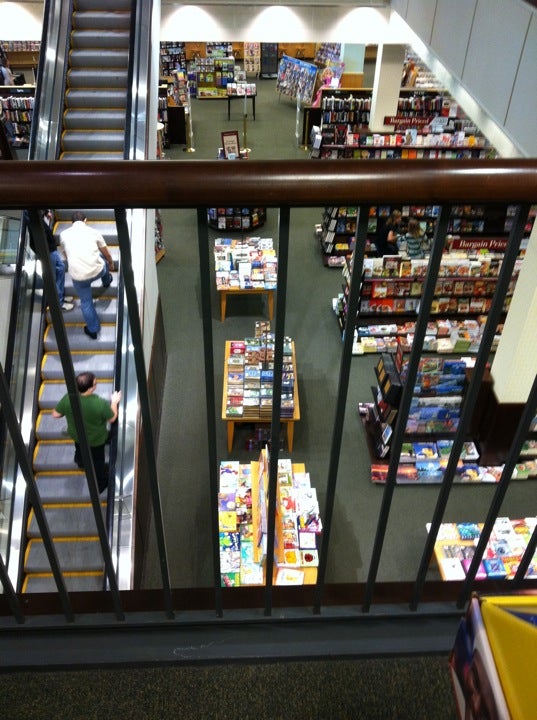 Barnes & Noble Bookstore in Tysons Corner Mall, VA