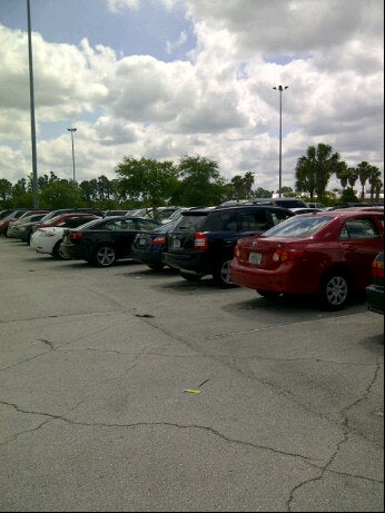 Universal Employee Parking Lot, Universal Studios Plaza, Orlando, FL,  Parking Garages - MapQuest