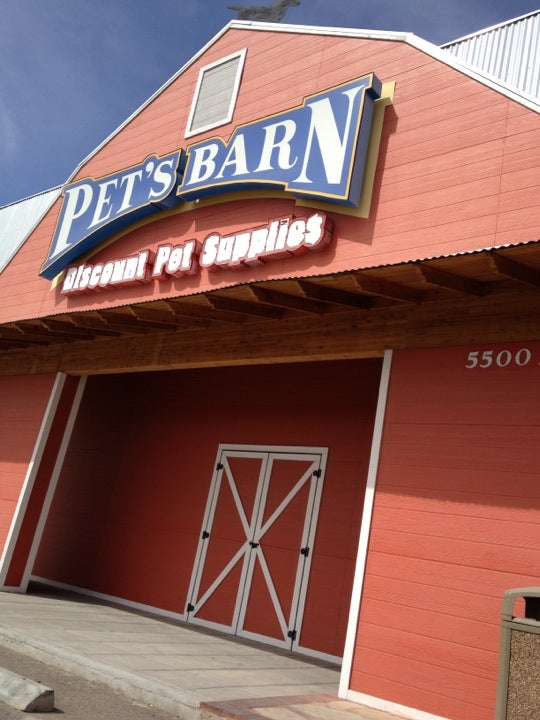 Pet barns near outlet me