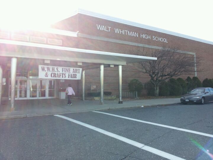 Driving directions to Walt Whitman Shops Mall, 160 Walt Whitman Rd, South  Huntington - Waze