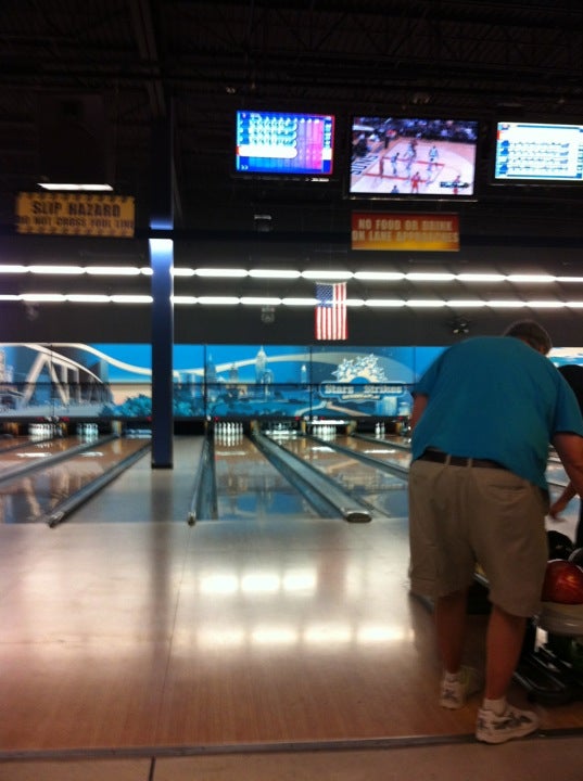 Stars and Strikes Family Entertainment Center, 1700 Winder Hwy, 100, Dacula, GA, Arts