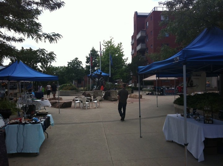 Blue Coin Laundry, Kerr St, Oakville, ON MapQuest