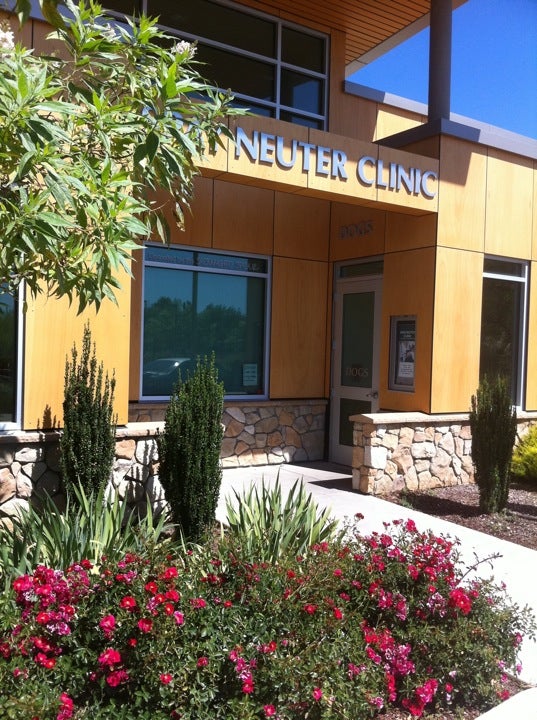 Community Spay Neuter Clinic, 3839 Bradshaw Rd, Sacramento, CA