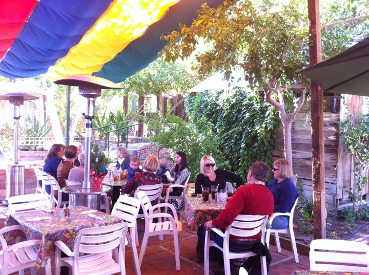 Garden Cafe Yuma Fasci Garden