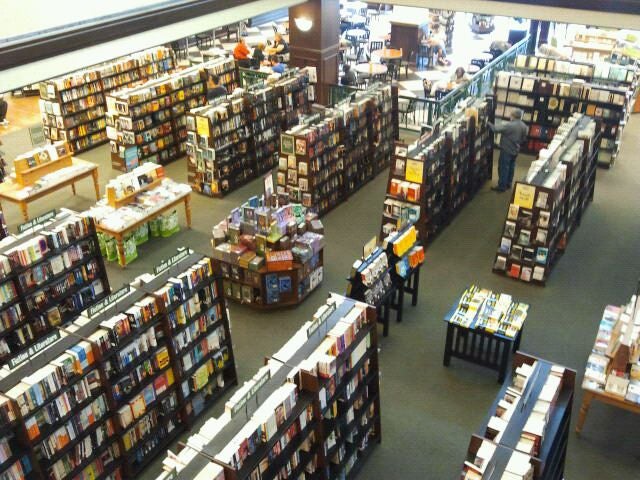 Barnes & Noble Barnes & Noble