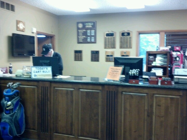 Sugar Springs Country Club, 1930 Sugar River Rd, Gladwin, MI, Eating