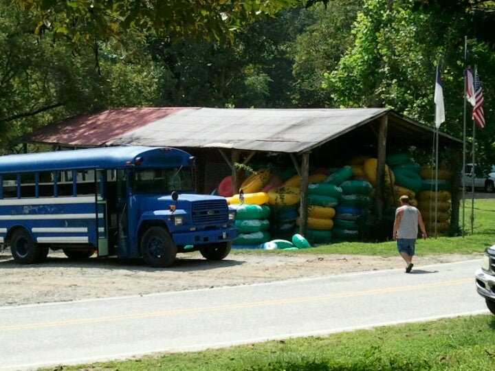 Green River Cove Tubing, 5200 Green River Cove Rd, Saluda, NC